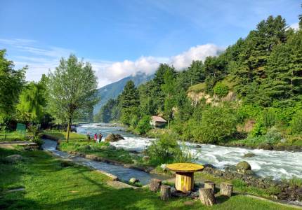 Srinagar Gulmarg Pahalgam Amritsar from Jammu